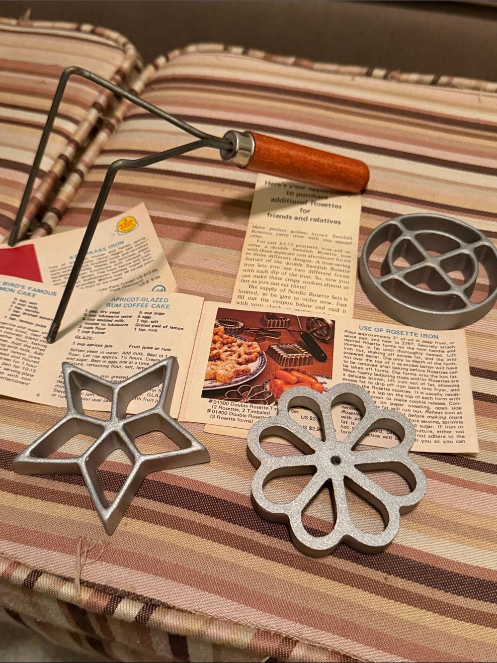 Nordic Ware Silver Rosette Iron Set with Wooden Handle
